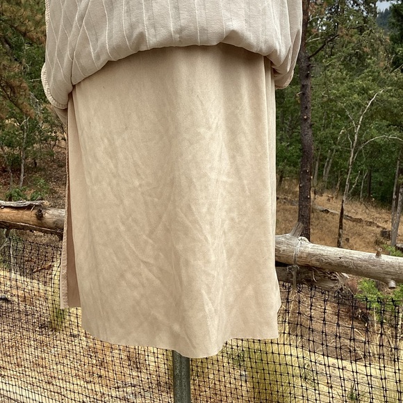 Bohemian Ruffle Elastic Waist Cream Maxi Skirt Size Small Hippie Fun Flirty - Picture 5 of 5